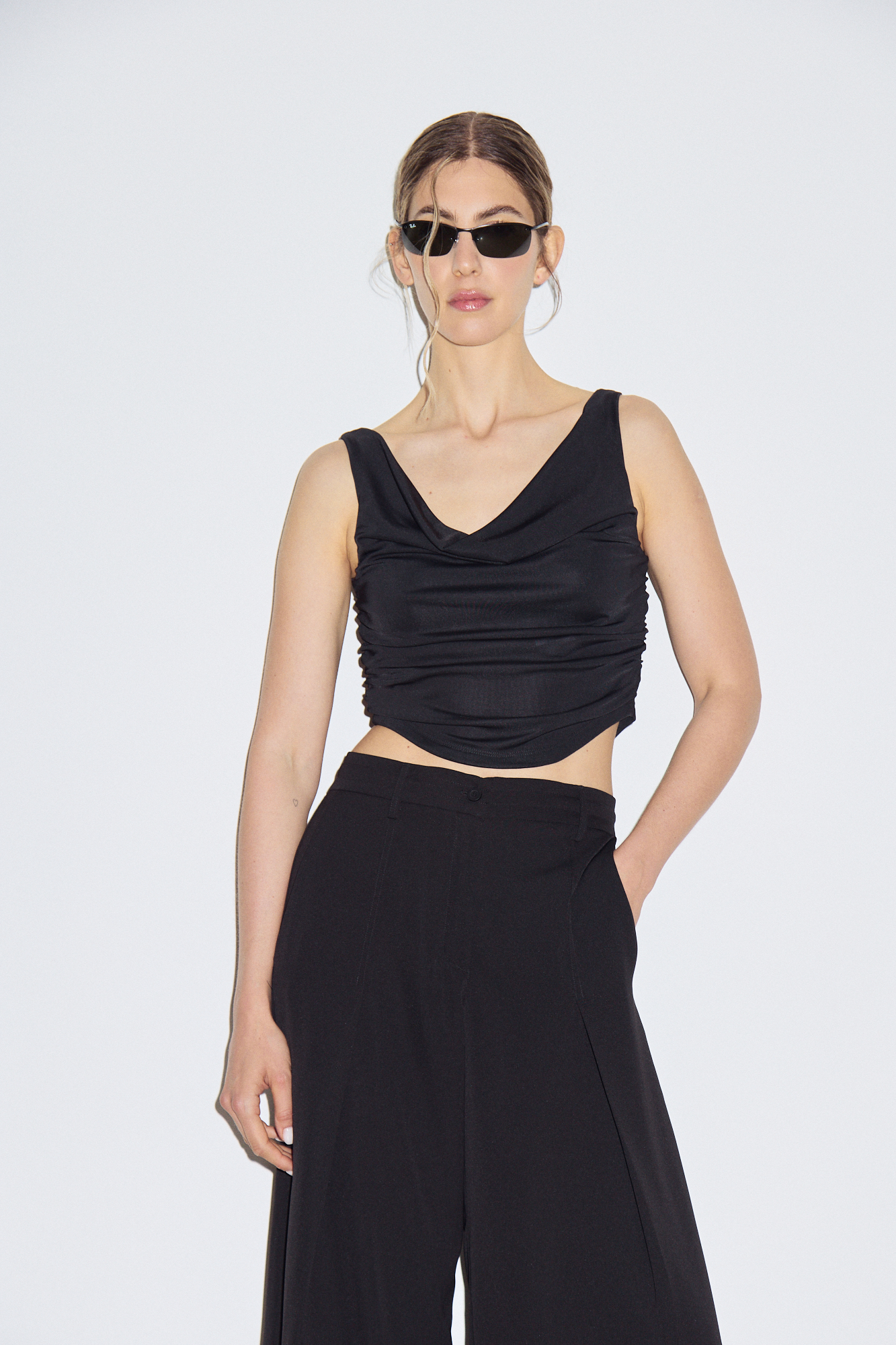 Top-Guapo-Negro_1844.jpg Top Guapo - Imagen 1