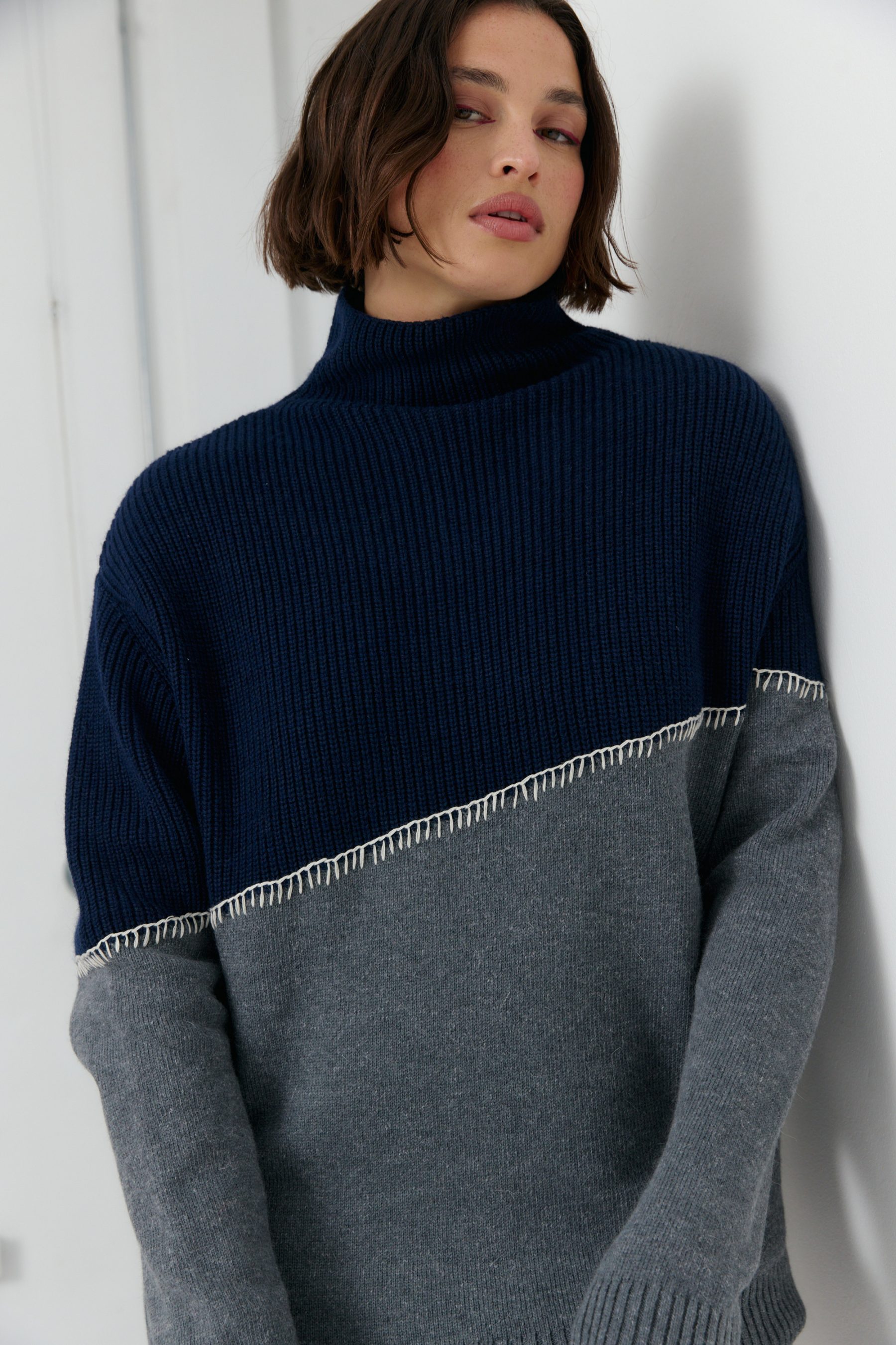 sw yara azul (1) Sweater Yara - Imagen 1